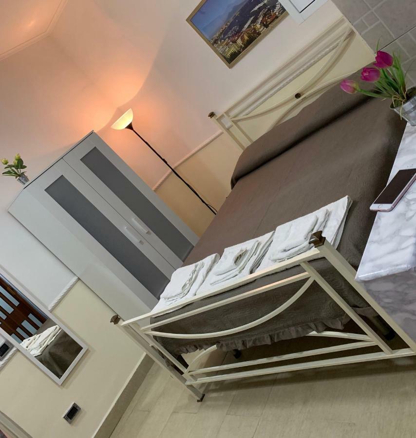 Casa Vacanza Da Totore Nápoles Exterior foto